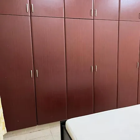 Master Room Attached Bathroom Dubai Esterno foto