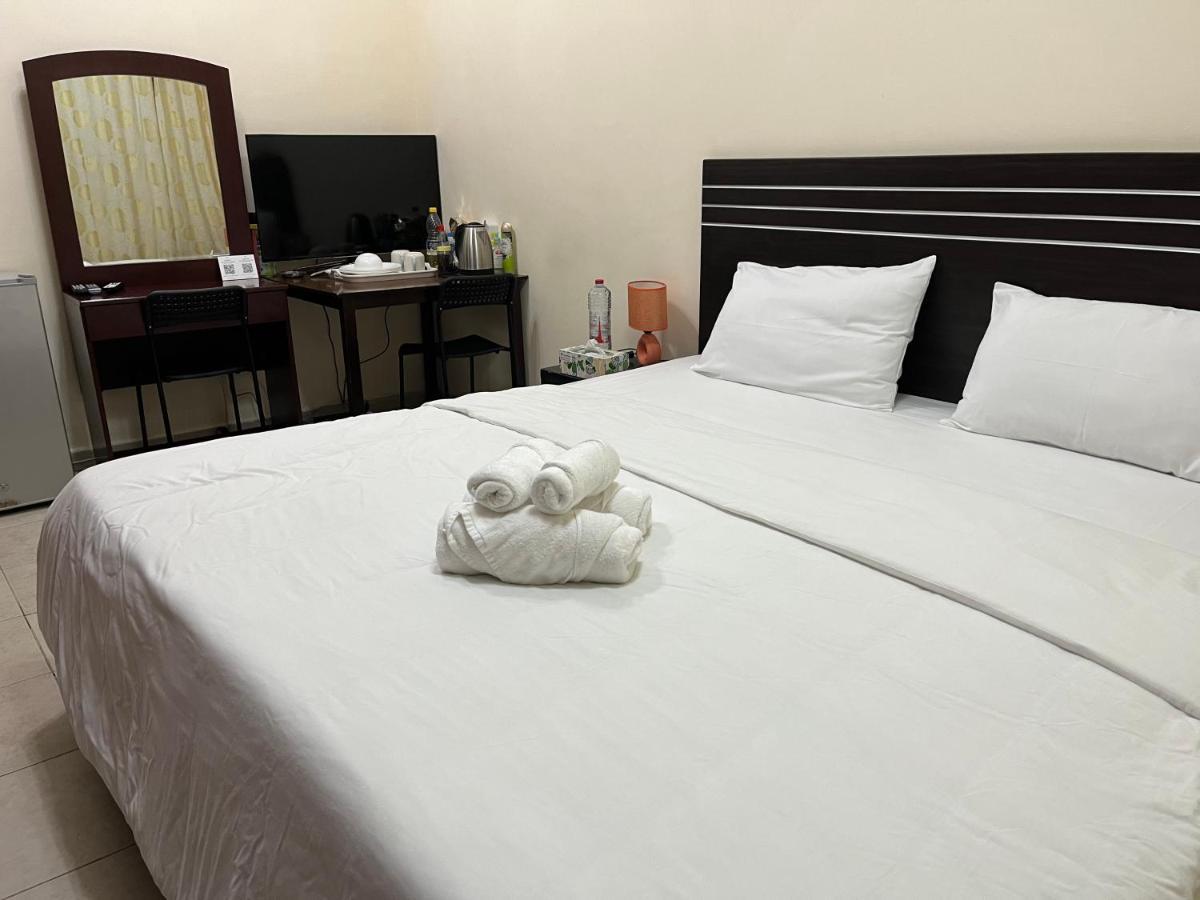 Master Attached Bathroom अपार्टमेंट Dubai